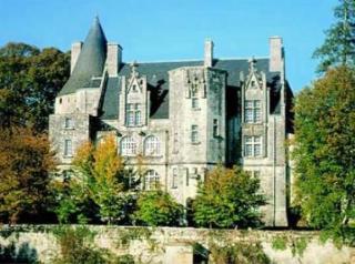 Chateau De Crazannes Exterior photo